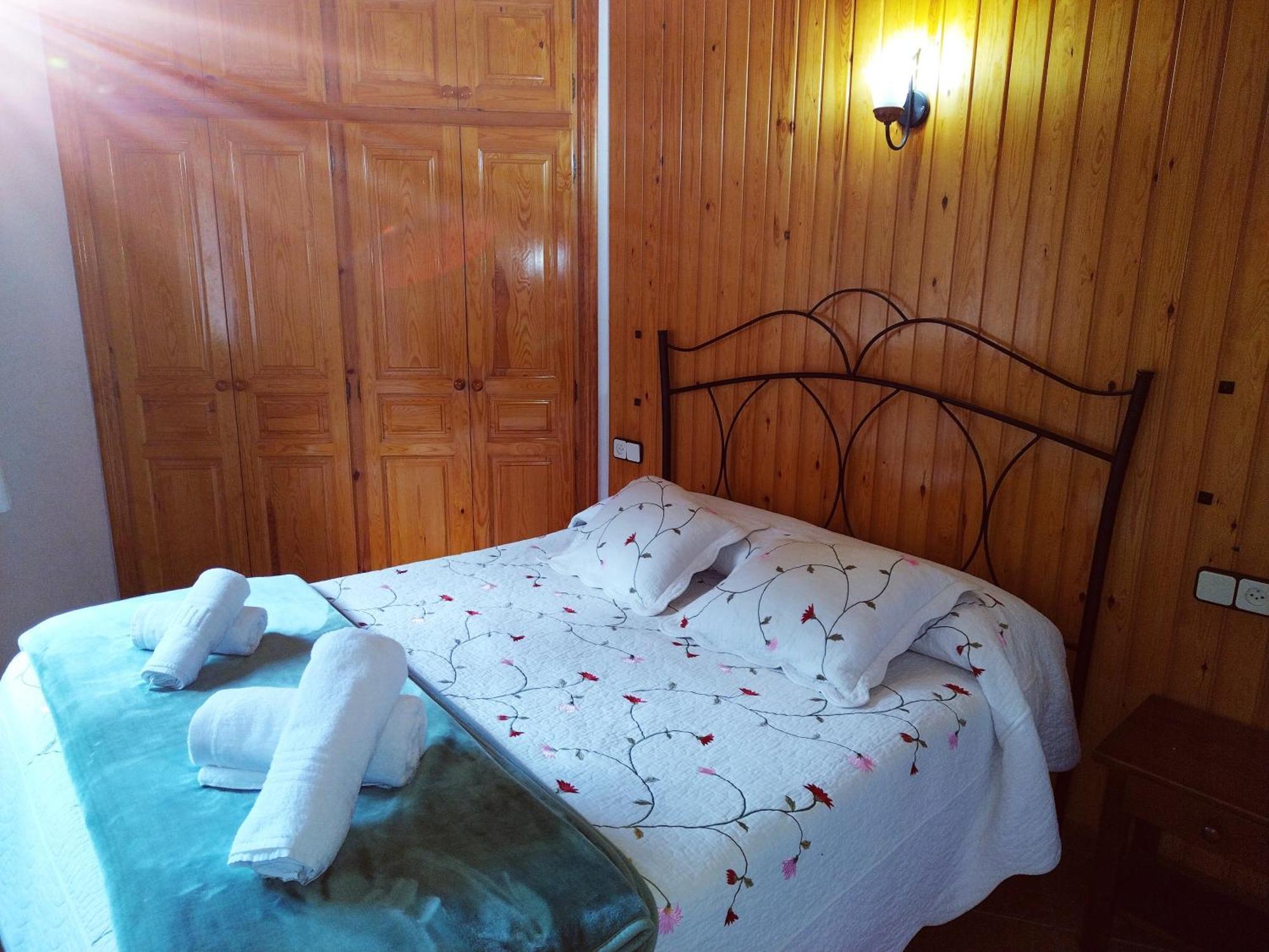 Apartament L'Atic Еспот Екстериор снимка